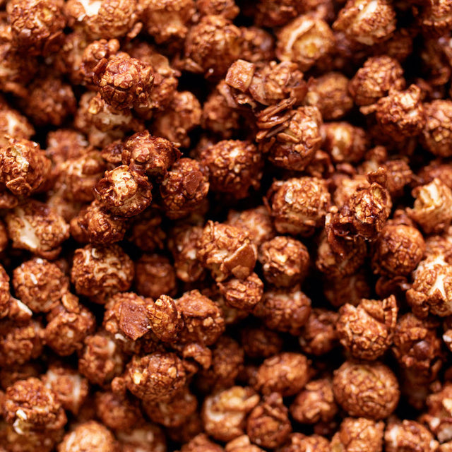 Knalle Dunkle Schokolade geröstete Mandel Popkorn – Verknallt Edition – vegan & limitiert